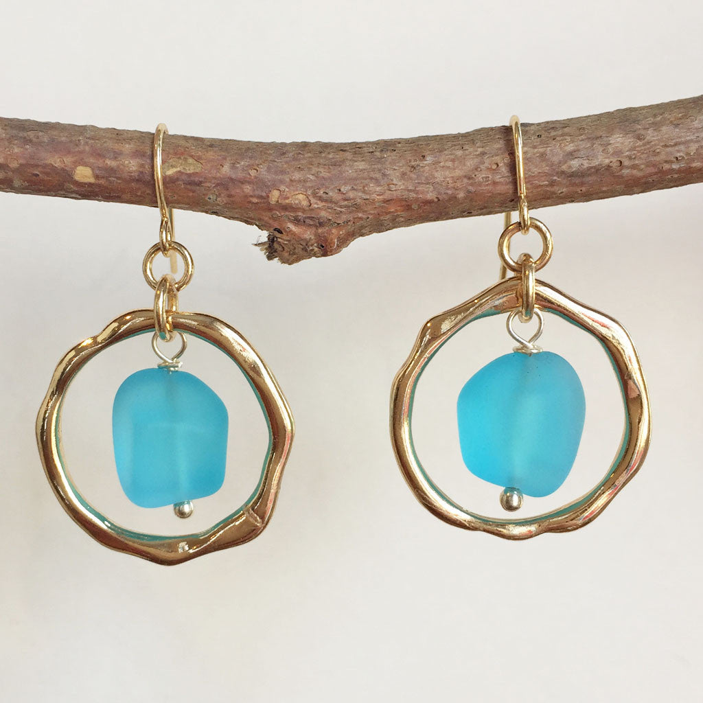 GOLDTONE OCEAN WAVES SEA GLASS EARRINGS - NEW!